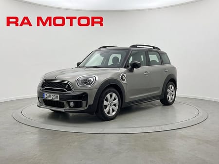 MINI Countryman Cooper SE ALL4 | Salt II | Plug-In | P-sensorer | Navi