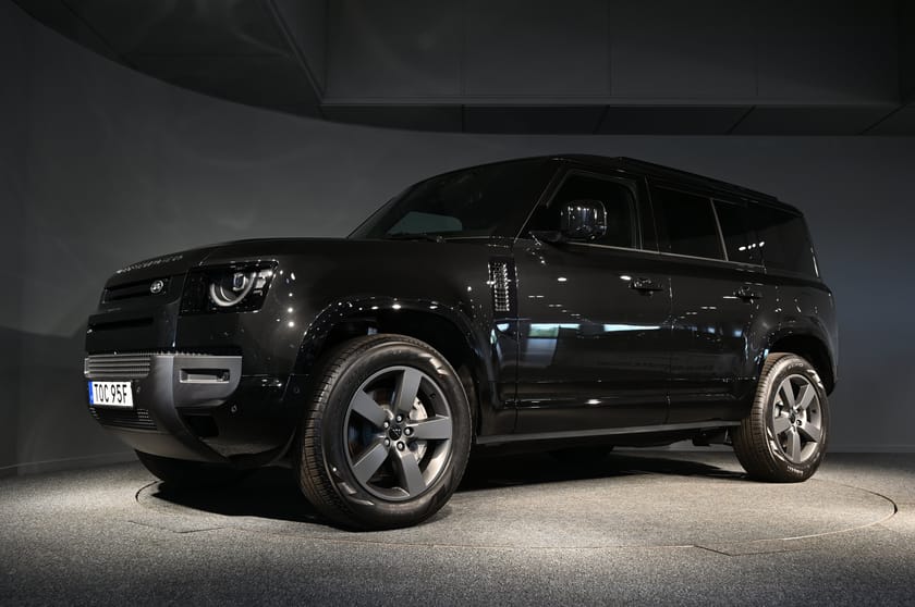 Bild 2 av Land Rover Defender P300e PHEV X-Dynamic SE *Direktleverans*