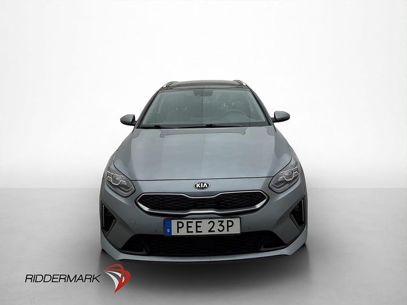 Bild 2 av Kia Ceed Sportswagon Plug-in Hybrid Advance Plus 2 Pano Drag Kamera