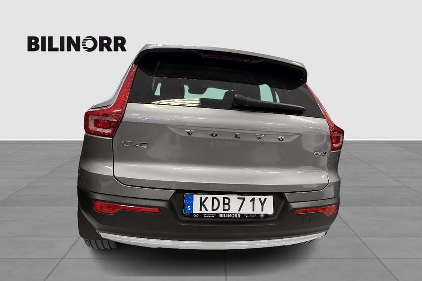 Bild 2 av Volvo XC40 Momentum Advanced Navi Pro Edition