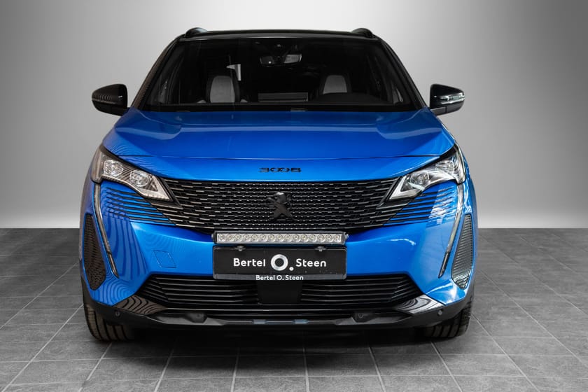 Bilde 3 av Peugeot 3008 HYBRID4 300 Black Edition! 4x4 Hybrid