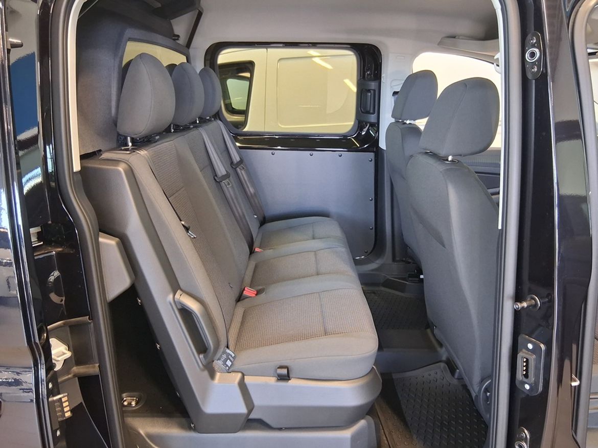 Volkswagen Transportbilar Volkswagen Caddy Maxi eHybrid — bild 5