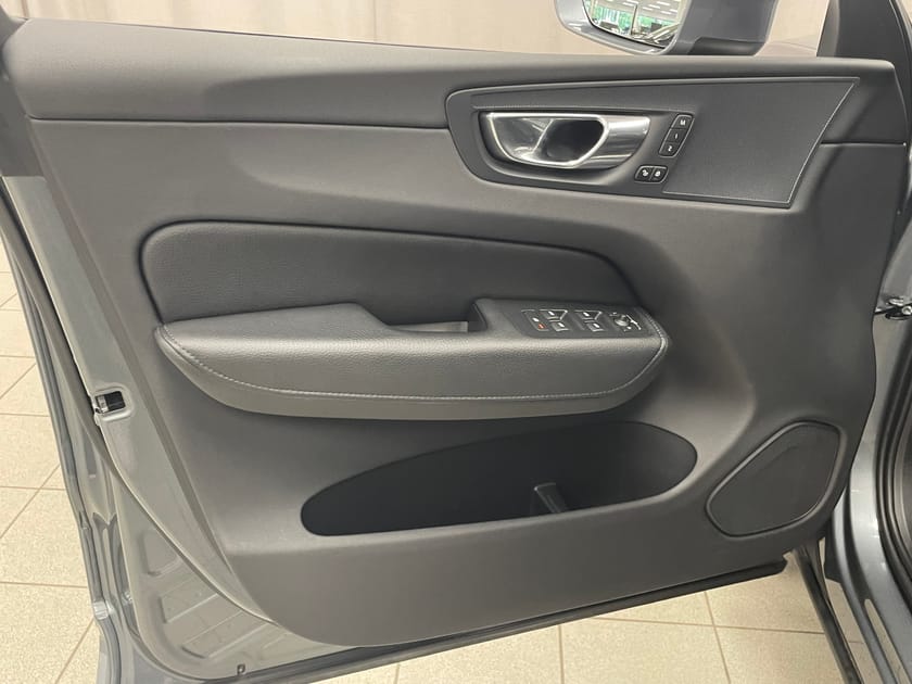 Bild 5 av Volvo XC60 D4 AWD Inscription IB 19"