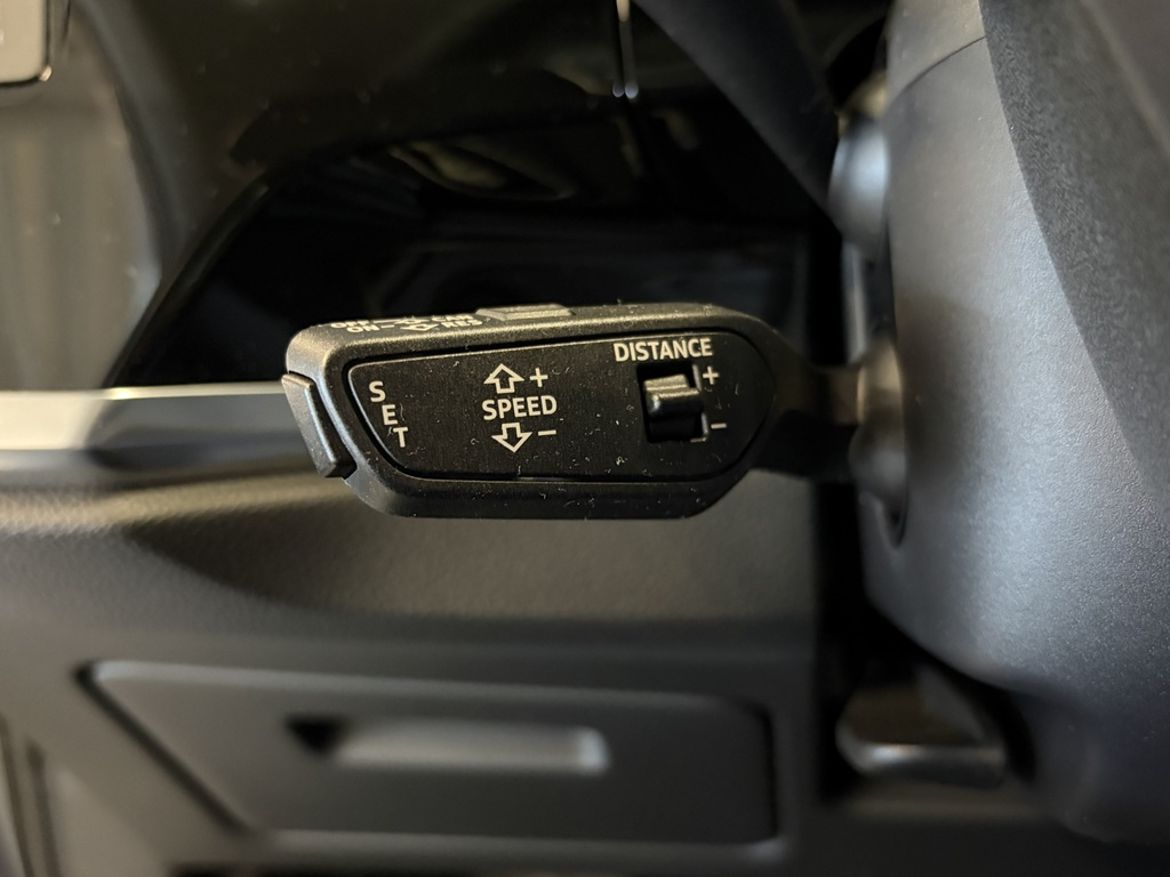 Audi Audi Q3 40 TFSI quattro — bild 16