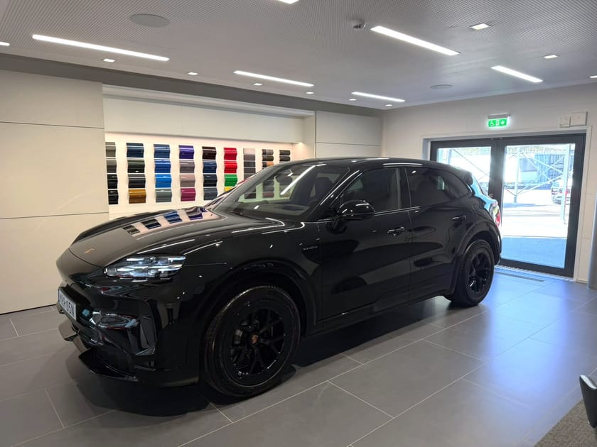 Bild 1 av Porsche Cayenne S Electric