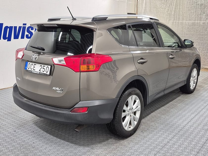 Bild 4 av Toyota RAV4 AWD 151HK 4x4