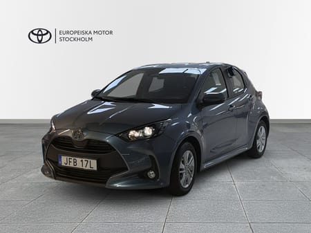 Toyota Yaris Hybrid 115 1.5 5-D ACTIVE / 265mil