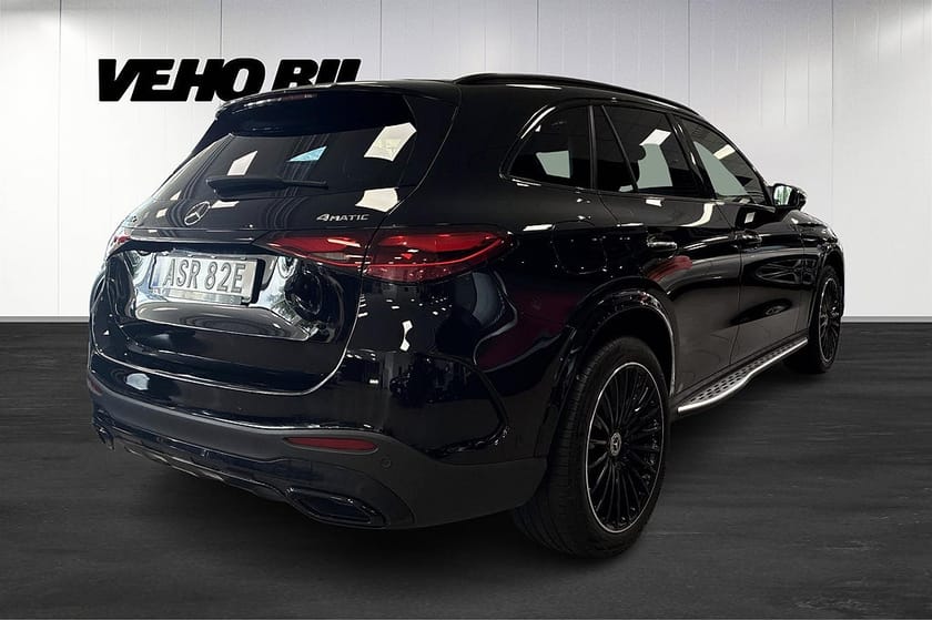 Bild 3 av Mercedes-Benz GLC 300 e 4MATIC 4MATIC, AMG Line, Pano, Drag, Burmester