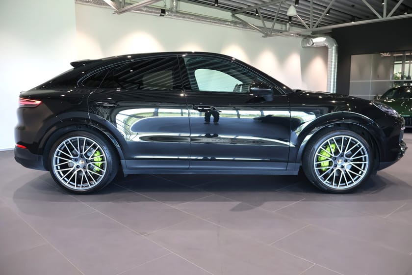Bild 4 av Porsche Cayenne E-Hybrid Coupé Platinum Edition 462HK