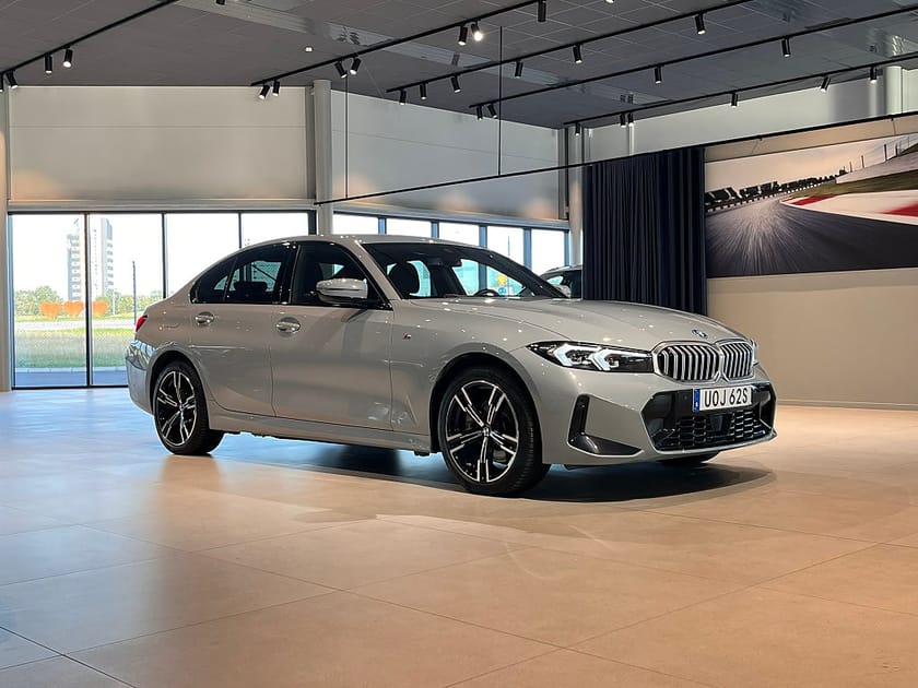 Bild 3 av BMW 330e xDrive Sedan