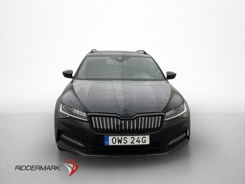 Bild 2 av Škoda Superb iV Kombi Skoda 1.4 TSI Sportline Pano Canton Drag