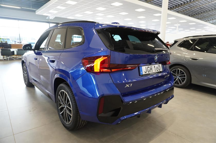 Bild 4 av BMW X1 xDrive25e