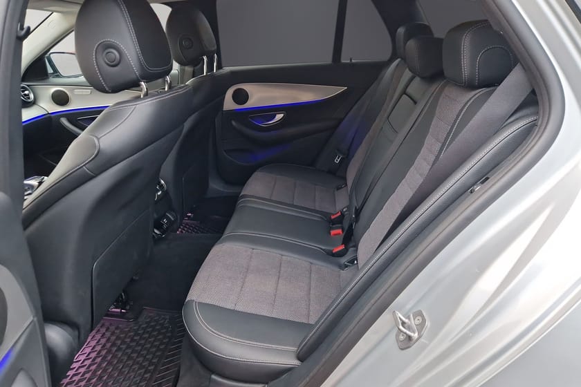 Bild 5 av Mercedes-Benz E 220 T d 4MATIC