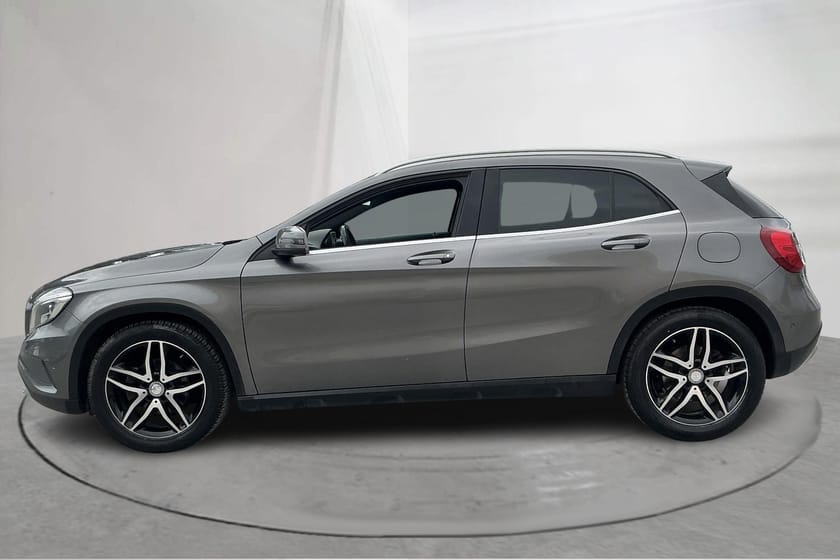 Bild 2 av Mercedes-Benz GLA 200 CDI (136hk) Business Plus Läder