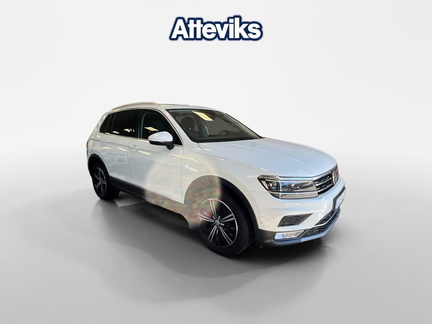 Bild 1 av Volkswagen Tiguan Highline 4M 2.0 TDI 190hk *Panorama/Drag/Backkamer