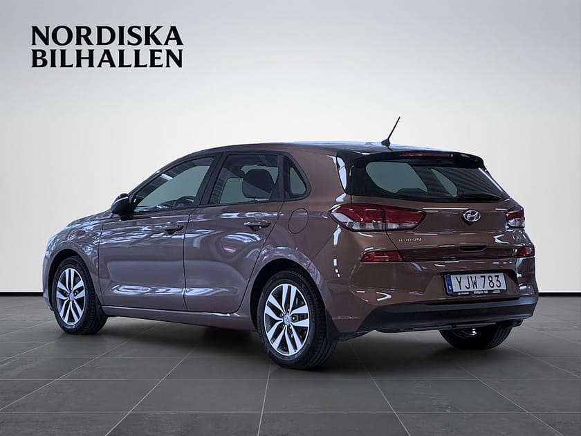 Bild 5 av Hyundai i30 1.4 T-GDi Comfort Nybesiktad Nyservad Värmare Kamera