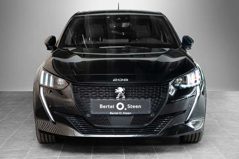 Bilde 1 av Peugeot e-208 GT 136 HK