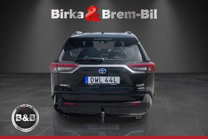 Bild 4 av Toyota RAV4 Laddhybrid Plug-in Hybrid E-CVT Active dragkrok 306hk