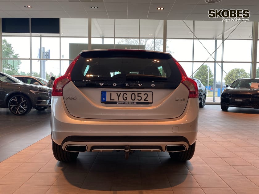 Bild 5 av Volvo V60 Cross Country D4 Classic Plus Drag, Fint skick
