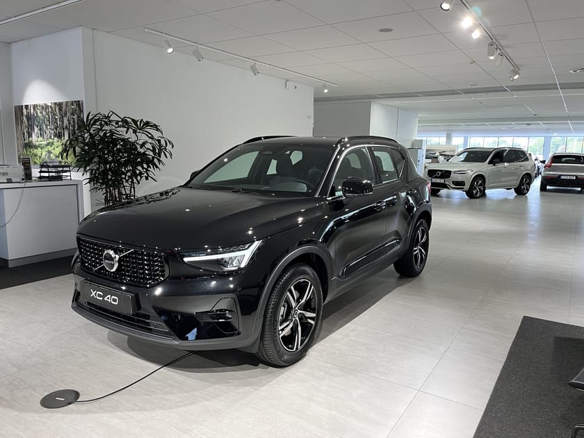 Bild 1 av Volvo XC40