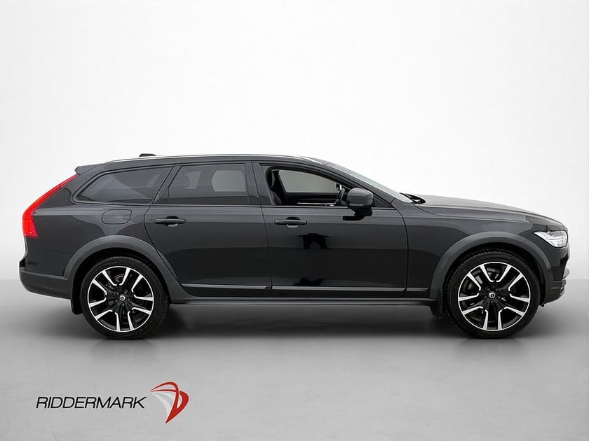 Bild 4 av Volvo V90 Cross Country D4 AWD Pro Skinn Drag Värmare Kamera