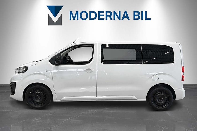 Bild 2 av Peugeot Traveller 2.0 144hk Moms 9-sits APC Backkamera PDC