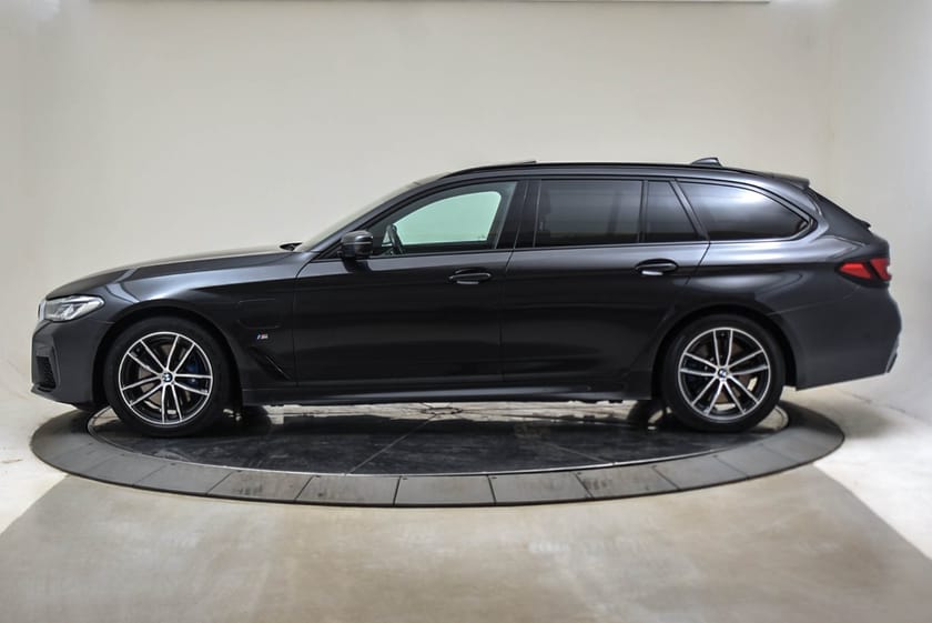 Bilde 2 av BMW 530e xDrive Touring eDrive M Sport (K)