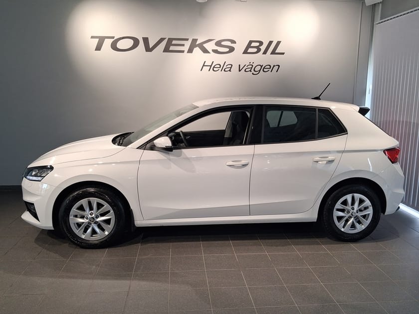 Bild 3 av Škoda Fabia 1.0 Selection 80Hk  Farthållare | Moms | Lågmil