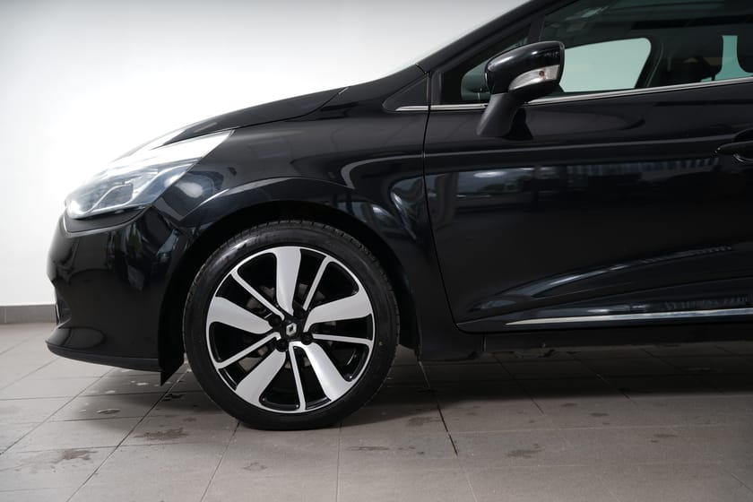 Bild 3 av Renault Clio 1.5 dCi 90hk Glastak/Navi/Keyless/PDC
