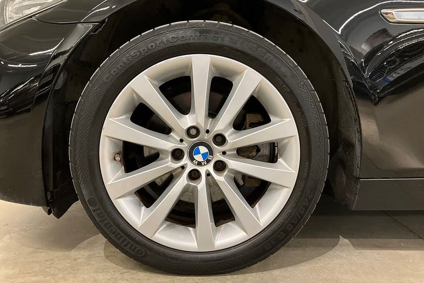 Bild 5 av BMW 520d xDrive Touring / Värmare / Skinn / Rattvärme