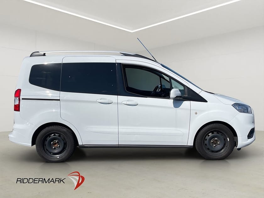 Bild 2 av Ford Tourneo Courier 1.0 EcoBoost PDC Dragkrok 5-Sits A/C