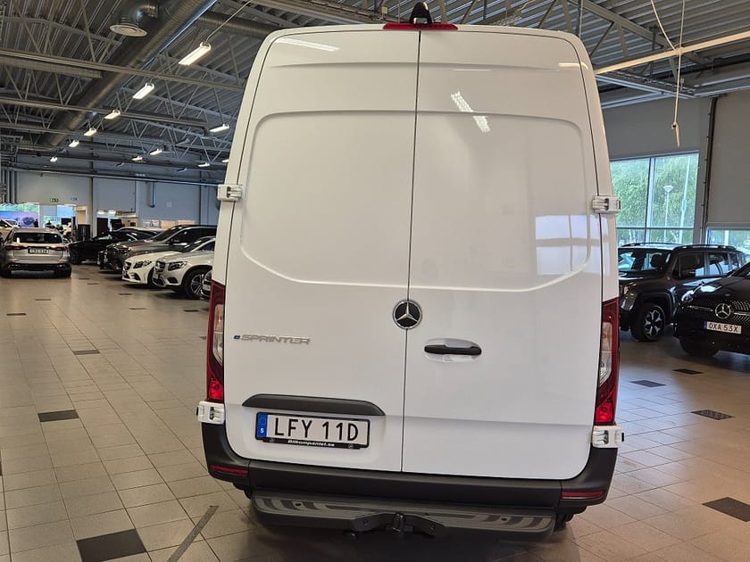 Bild 4 av Mercedes-Benz eSprinter 414 81 kWh