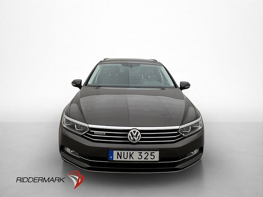 Bild 2 av Volkswagen Passat Sportscombi 2.0 TDI 4M 190hk Executive D-Värmare Drag