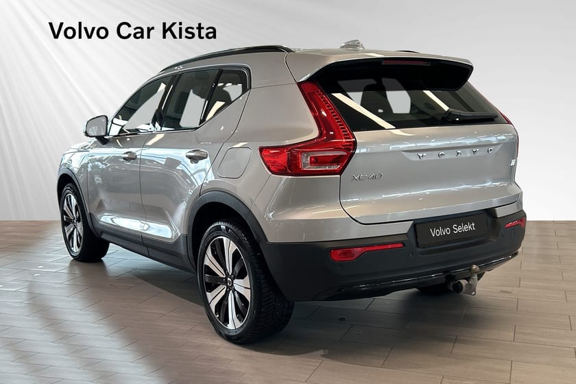 Bild 4 av Volvo XC40 Recharge Core Drag Carplay B-Kamera Rattvärme