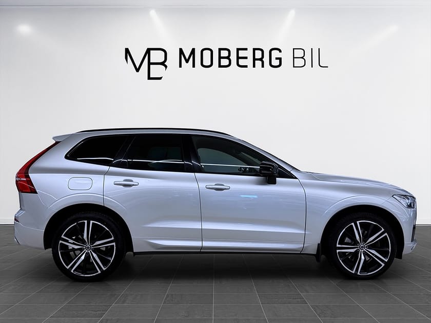 Bild 5 av Volvo XC60 B4 AWD 197hk R-Design H/K Drag 2 Års garanti!