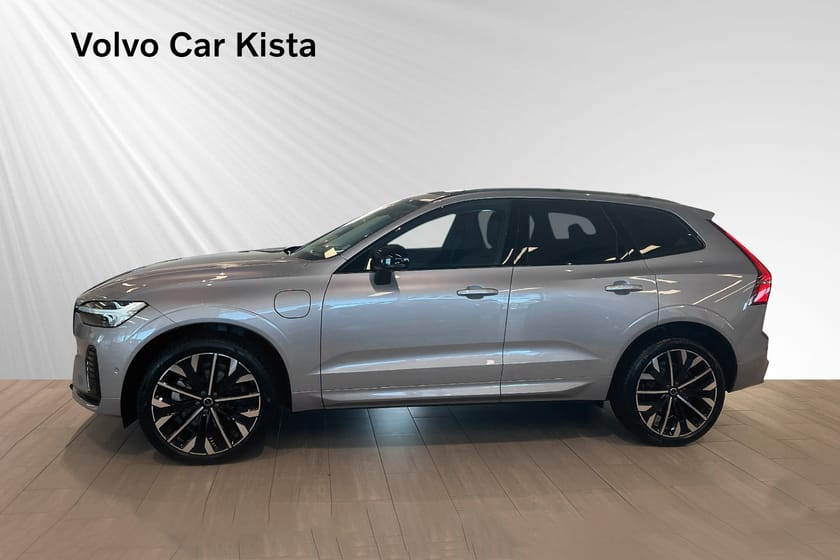 Bild 3 av Volvo XC60 T6 Plus Dark Nordic Edition Drag H/K Panorama HUD