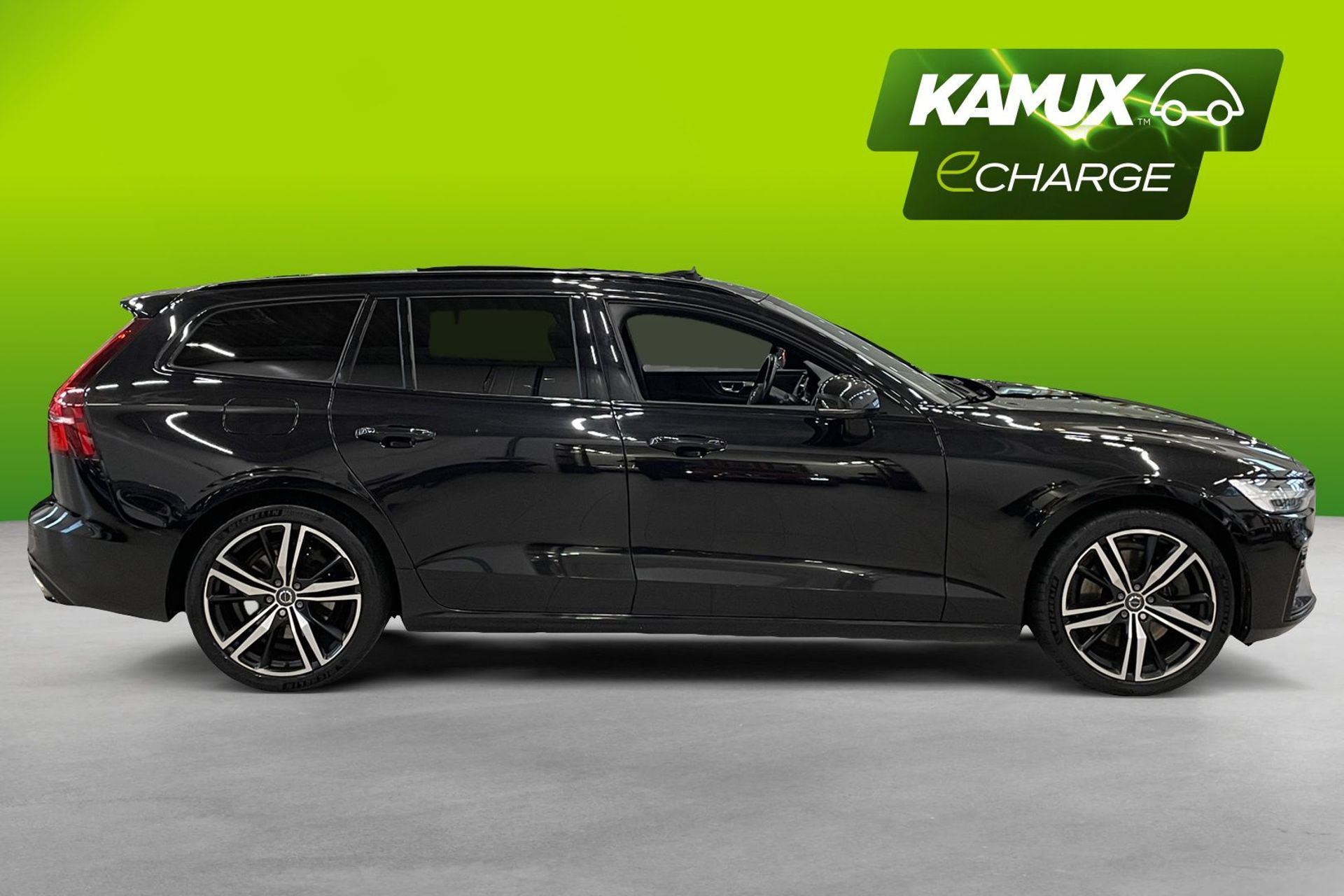 Volvo V60 2021, photo 2/10