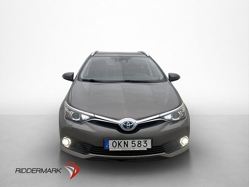 Bild 2 av Toyota Auris Touring Sports Hybrid 136hk Intense Edt Kamera Navi