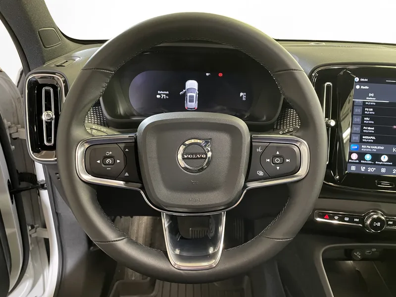 Bild 15 av 17 – Volvo EX40 Twin Motor Performance Ultra SE Ultra Special Edition