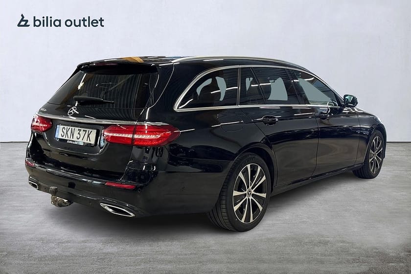 Bild 4 av Mercedes-Benz E 300 de T PLUG-IN 9G-Tronic Avantgarde/Drag/Burmester