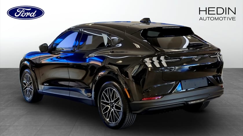 Bild 2 av Ford Mustang Mach-E Long Range Premium RWD 276hk