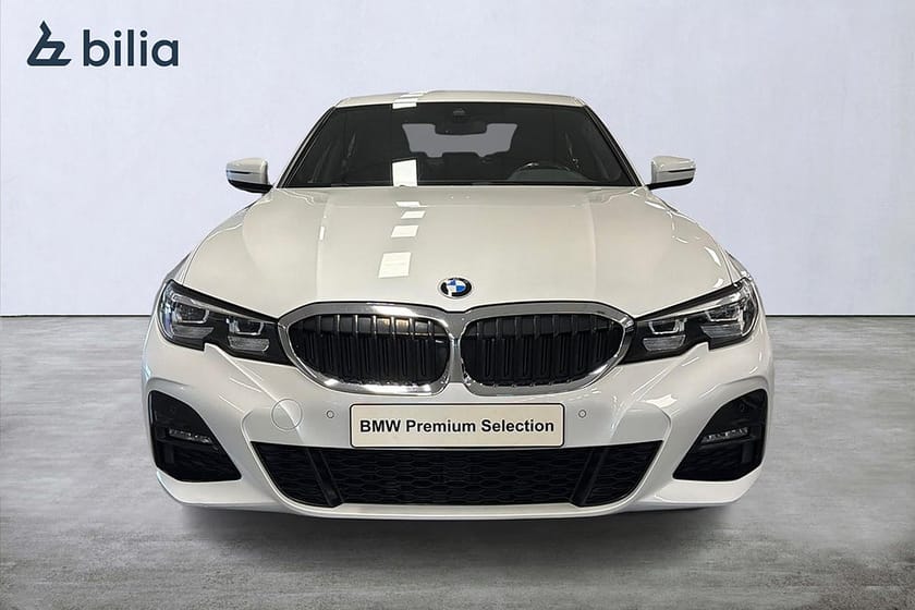 Bild 5 av BMW 320d xDrive Sedan 320 M-sport | Backkamera | Värmare | Navi