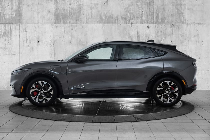 Bilde 2 av Ford Mustang Mach-E Long Range AWD | LR | | B&O | R.Kamera