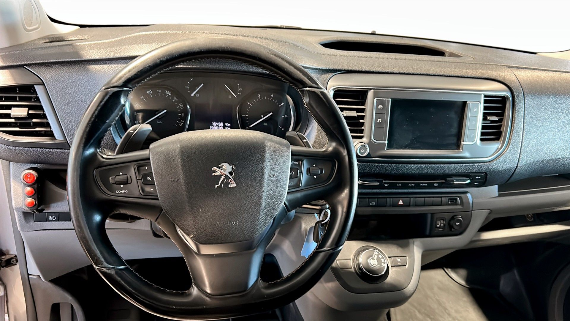 Peugeot Expert 2.0 HDi EAT, 122hk 2019, bild 4/10