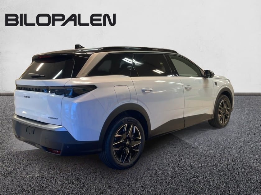 Bild 5 av Peugeot 5008 Hybrid 145 AUT 145hk/ 7-sits Winter Edition/ Vinterhjul
