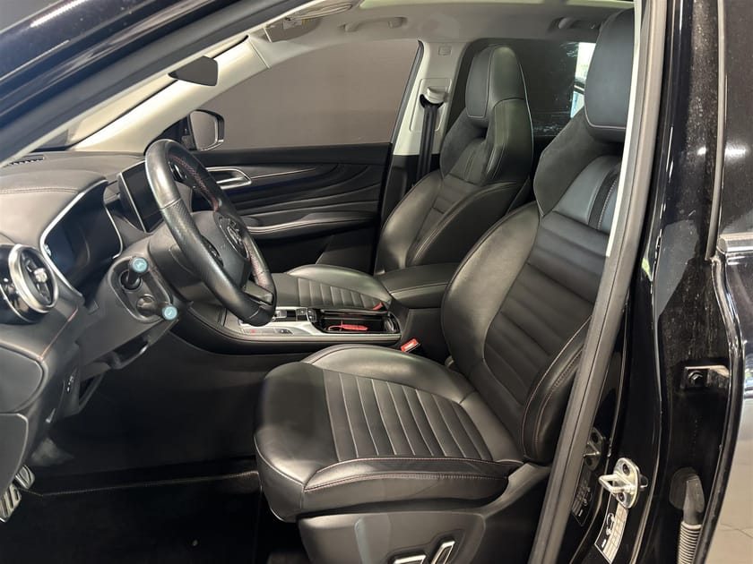 Bild 4 av MG EHS PHEV Luxury 360° Panorama Skinn Elbaklucka