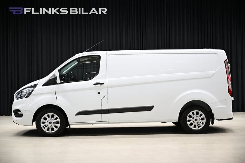 Bild 3 av Ford Transit Custom 300 130HK L2 Automat|Inredd|Drag|Värmare|NyKamrem