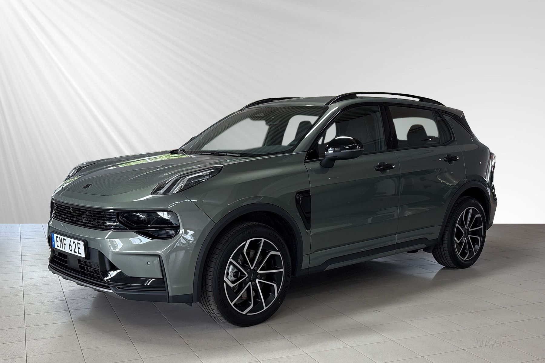 Lynk &amp; Co 01 280 л.с.