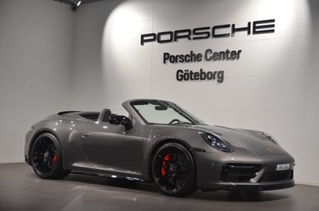 Porsche 911 Carrera GTS Cabriolet / Approved