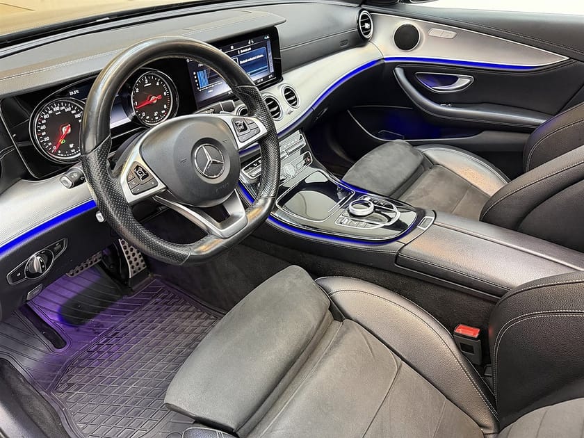 Bild 4 av Mercedes-Benz E 200 T d 150hk AMG Pano/Navi/Bkamera/Krok/19"Fälg/AMG